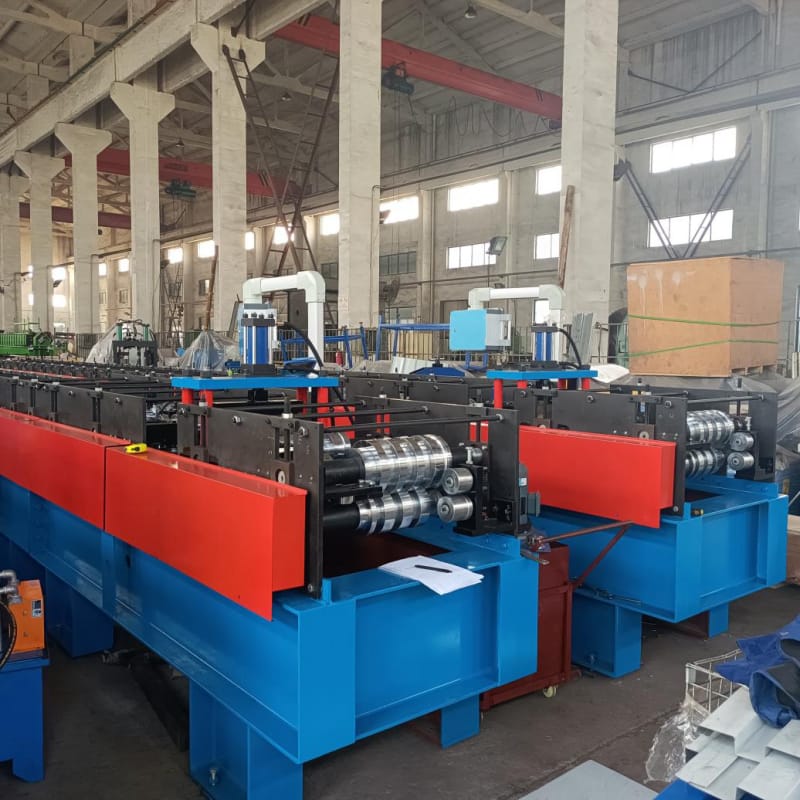 工业与美观兼具金属外墙板机解析：性能、优势与市场应用